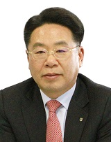 비상임이사 반채운